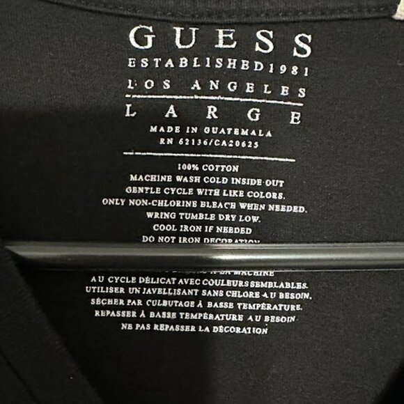 Guess Men’s Black V-Neck T-Shirt with Bold Logo Print – Size L - Picture 4 of 4